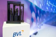 deutscher-logistik-preis-skulptur-a